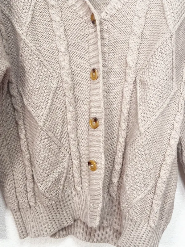 Amazon Cable Knit Button Front Cardigan Taupe Oversized V Neck Sweater Size Large - Image 3