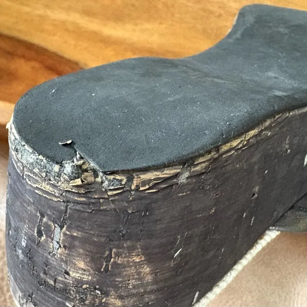Leather Wearable Art Clogs Size 7 - Image 10
