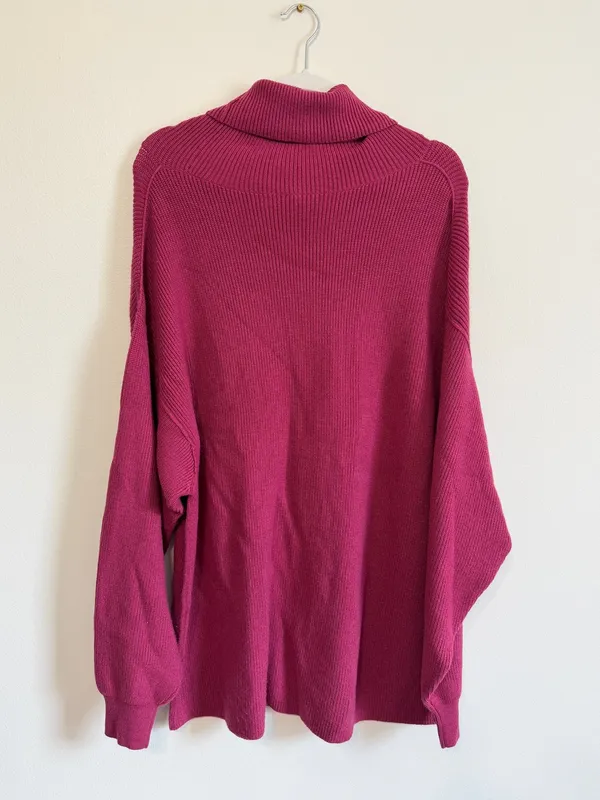 Free People Softly Structured Tunic Sweater in Berry Crush Size Medium Oversized - Image 7