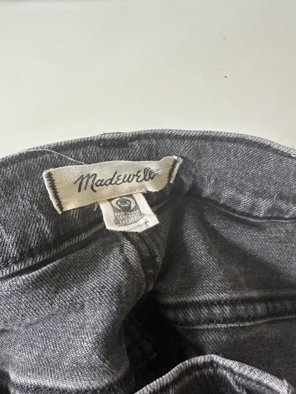 Madewell The Perfect Vintage Wide-Leg Crop Jean In Black - Image 5