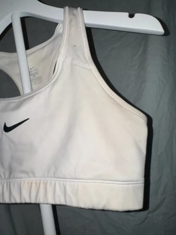Nike Sports Bra Dri-Fit - Image 4