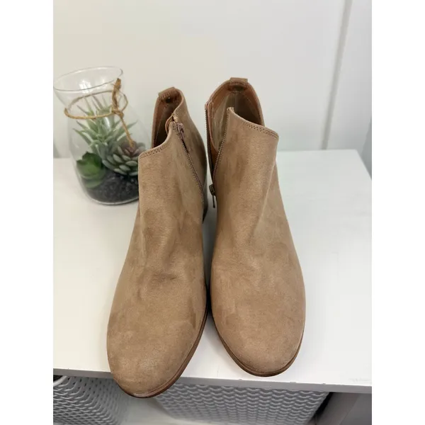 NWTs Style & Co Womens Boots Size 10M - Image 7