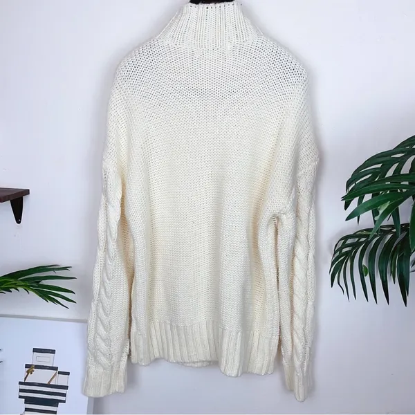 Charlie Holiday Pullover Casual Cream Cable Knit Sweater Size 4 - Image 3