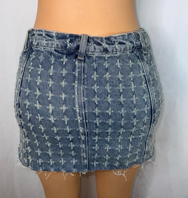 Forever 21 Distressed denim mini skirt - Image 4