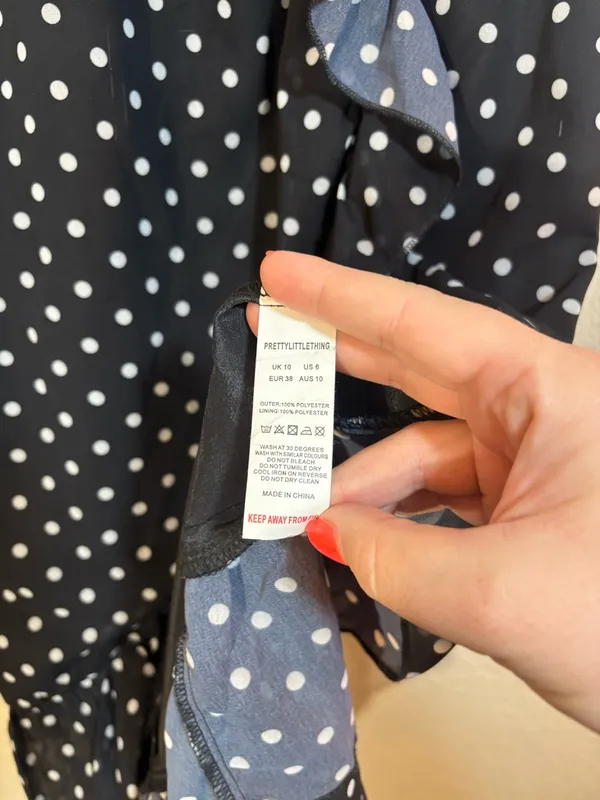 Pretty Little Thing Black Polka Dot Puff Sleeve Off Shoulder Midi Dress Size 6 - Image 10