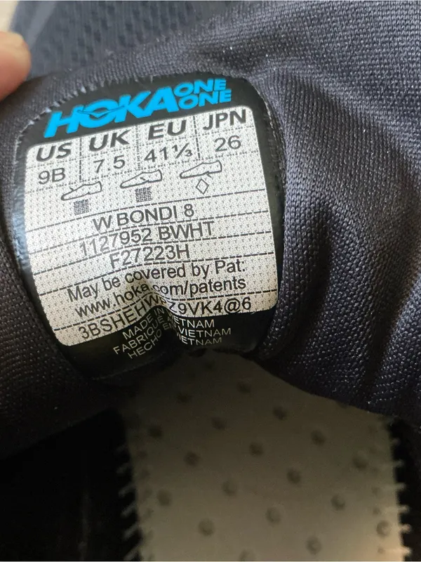 Hoka one Bondi 8 women’s running shoes size 9 black and white - Image 6
