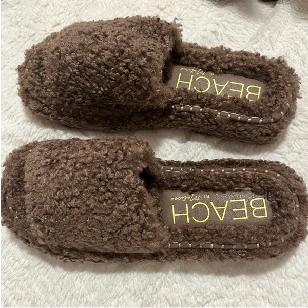 NEW Altar’d State Frost Slippers Size 9 BEACH by Matisse sold by Altar’d State - Image 4