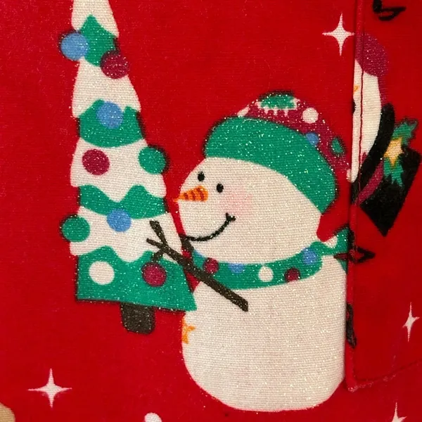 Just Love Christmas Holiday Medical Scrub Top V-Neck Pockets Red Snowman Santa M - Image 5