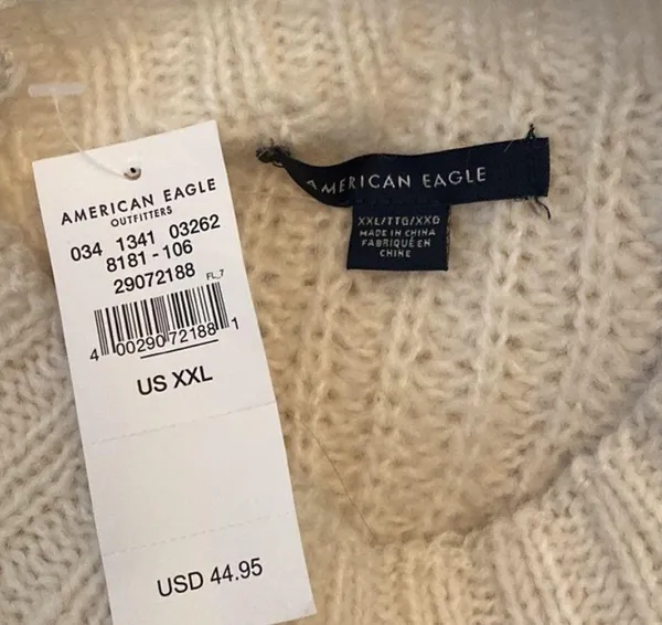 American Eagle Cream  Sweater - Image 4