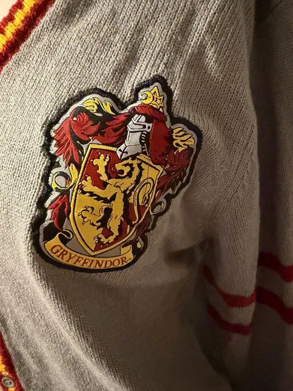 Harry Potter Gryffindor Cardigan - Image 3