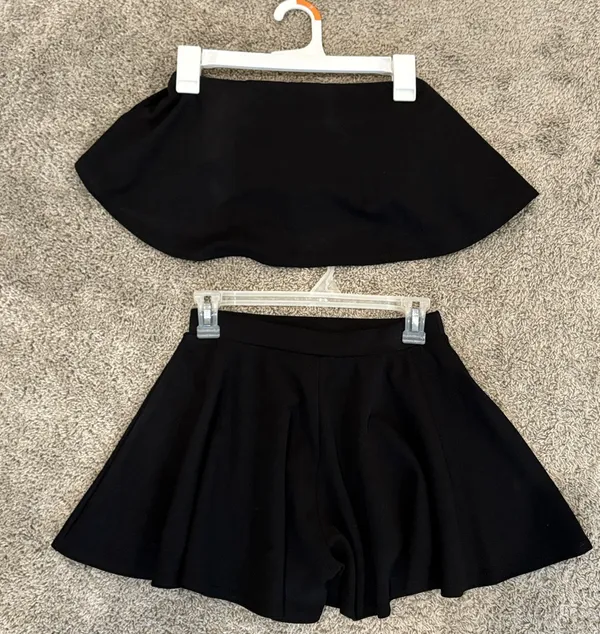 Black Two - Image 3