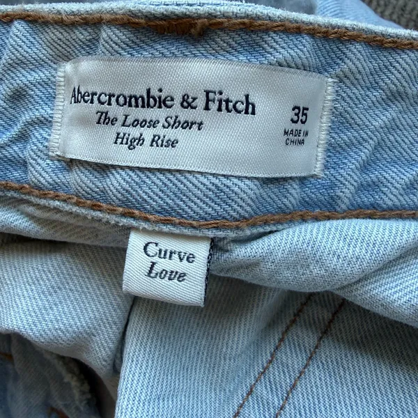Abercrombie & Fitch High Rise Curve Love The Loose Short Denim Jean Shorts - Image 7