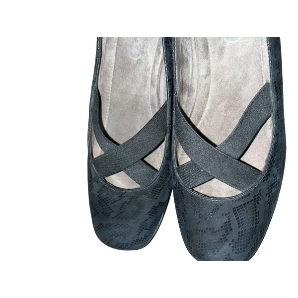 Michelle D Shoes Womens 8 Used Black Snake Skin Texture Wedge - Image 13
