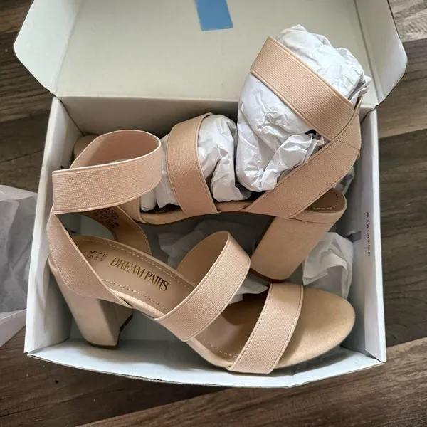 Dream Paris Cream Block Heel Sandals - Image 2