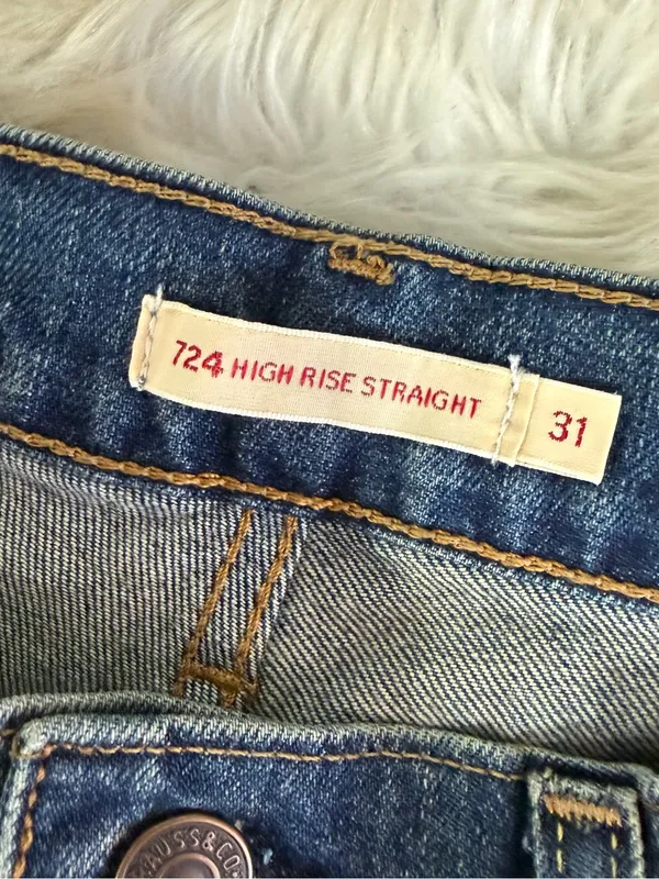 Levi’s 724 High Rise Straight Jeans Size 31 NWT Medium Wash - Image 4