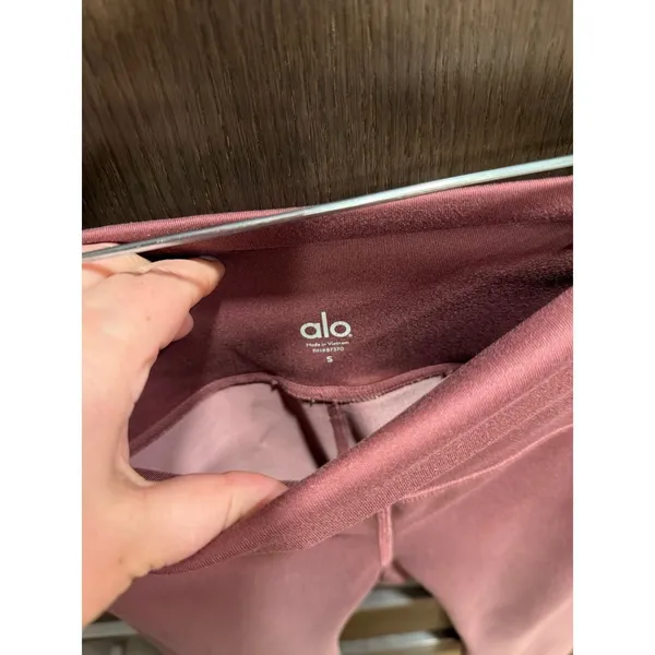 Alo airbrush gradient leggings pink small‎ - Image 2