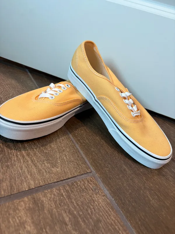 Yellow Vans - Image 3