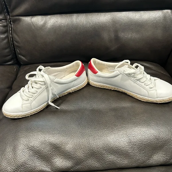 Tommy Hilfiger Sneaker white size 7.5 Women’s - Image 3