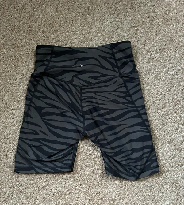 Old Navy Active Biker Shorts - Image 2