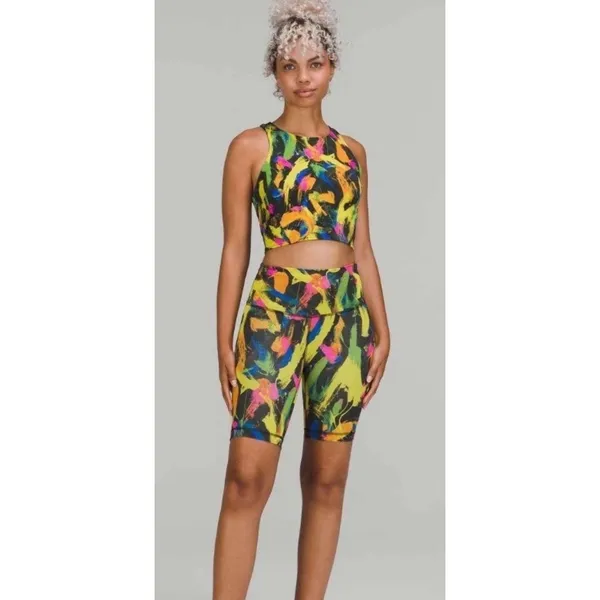Lululemon Wunder Train High Rise Shorts & Top Set 6 Undertone Black Multi Print - Image 2