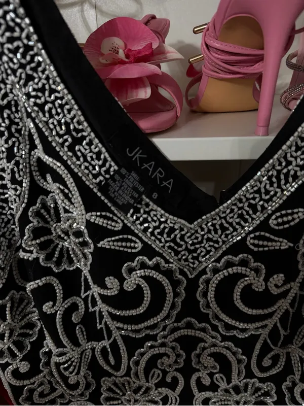 J Kara Black Maxi Dress with White Beaded Floral Bodice - Image 8