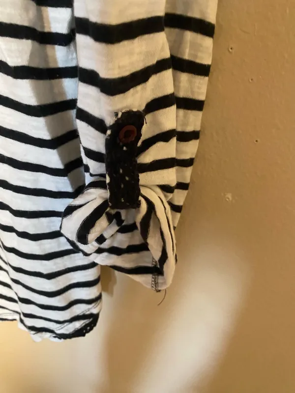 Black striped shirt Size L - Image 3