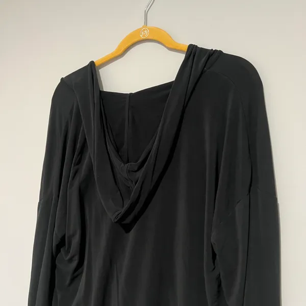 A Pea in the Pod Maternity Postpartum Black Hoodie Sweatshirt - Image 10