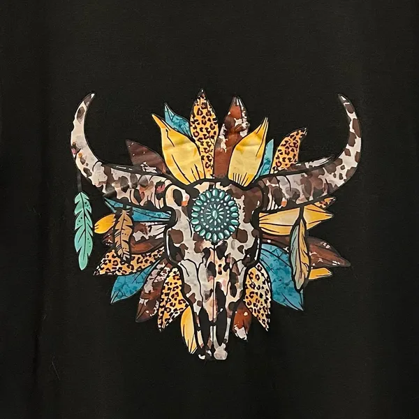Black Western Graphic Tee with Bull Skull & Flower Design XL - Image 2