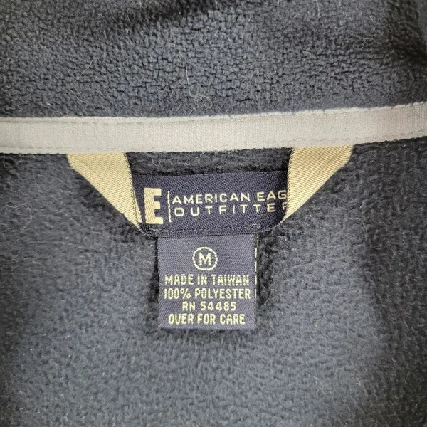 American Eagle Performance Fleece Vest Medium Navy Blue Rear Full Zip Pocket - Image 6