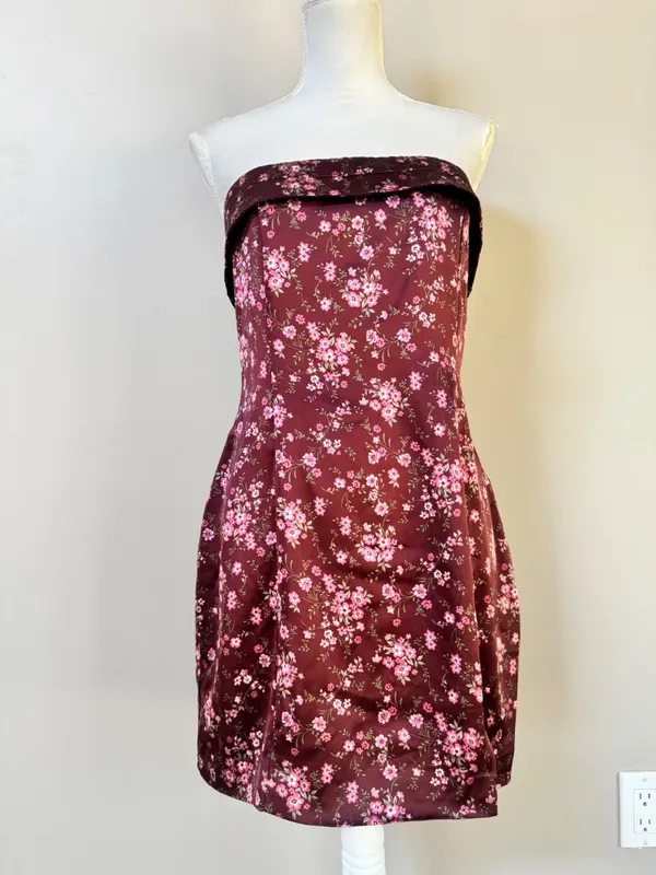 NWT Altar’d State Analissy Burgundy Satin Floral Strapless Mini Dress sz L Large - Image 3