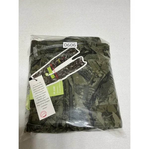VIP Jeans Womens Camo Cargo Utility Pants Size S/6 NWT Raw Hem Y2K Hunting Green - Image 7