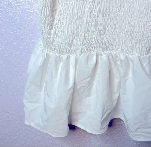 Women’s White Camisole Ruffle Hem Spaghetti Strap Stretchy Tank Top Size M New! - Image 4