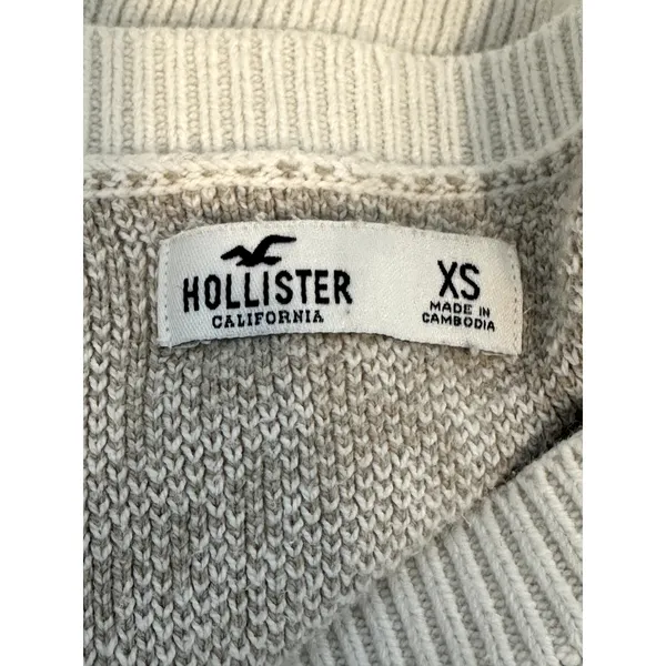 Hollister XS Cream Diamond Pattern Cropped Cardigan VNeck Button Front Knit Cozy - Image 8