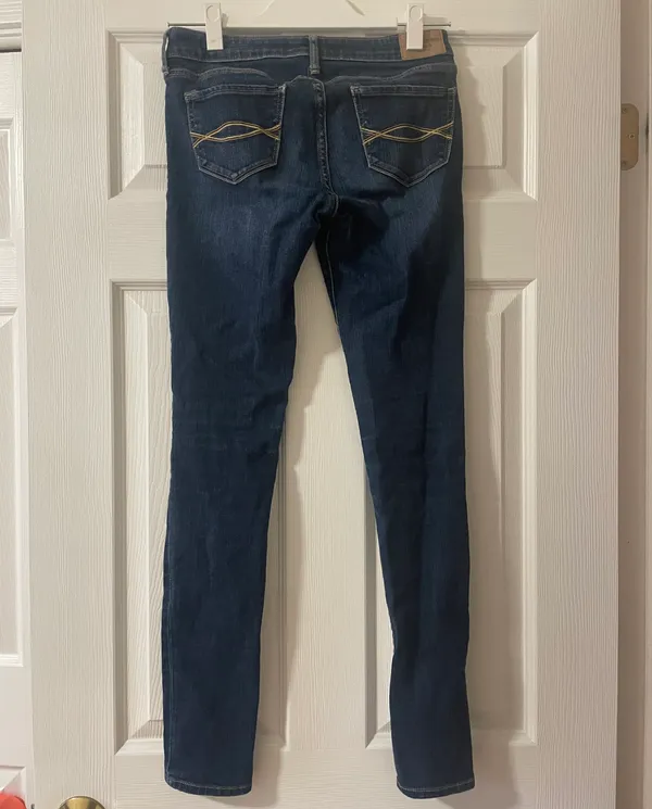 Low Rise Jeans - Image 2