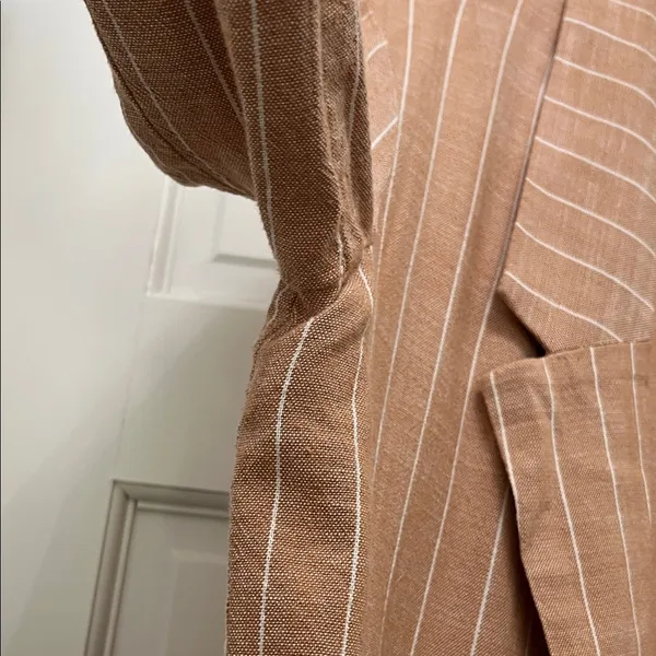 Stradivarius Brown and White Striped One Button Closure Casual Blazer - Sz Small - Image 9