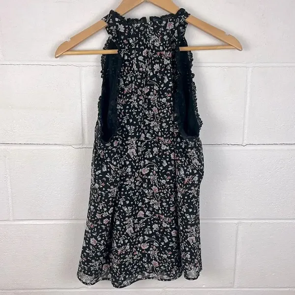 Anthropologie Maeve Ashely lace sleeveless top - Image 5