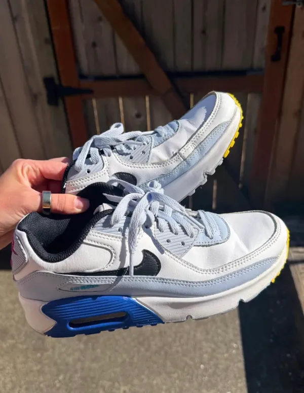 Nike 90 Air Max Sneakers - Image 3