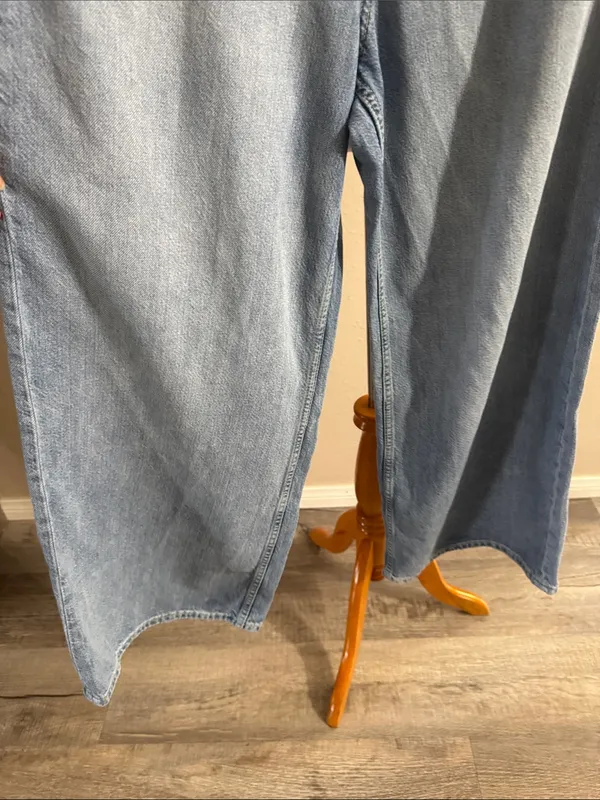 GAP Baggy Mid Rise Que Wide-Leg Denim Pants - Image 3