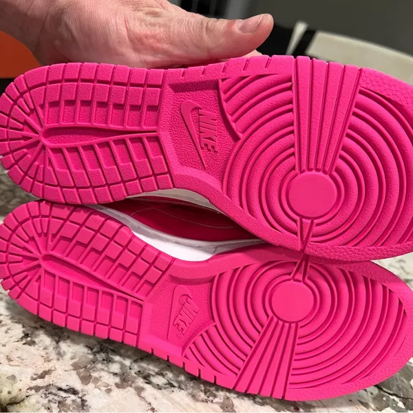 Nike Dunk Low Hyper Pink Sneakers Brand NEW ♨️ Womens Size W 6 M 4.5 Shoes Retro - Image 7