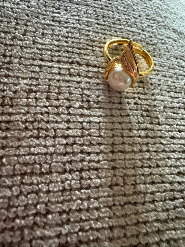 Gold - Image 3