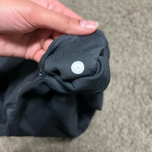 Camo Lululemon Leggings - Image 3