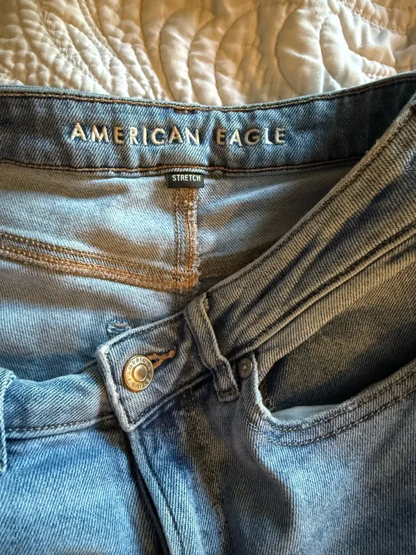 American Eagle Jeans - Image 5