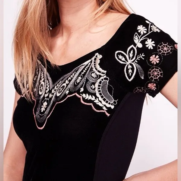 Free People Black Velvet Top with Embroidered Details M - Image 3