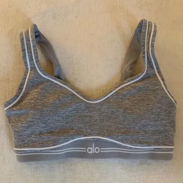 ALO Yoga Grey Seamless Light-Support Sports Bra - Image 2