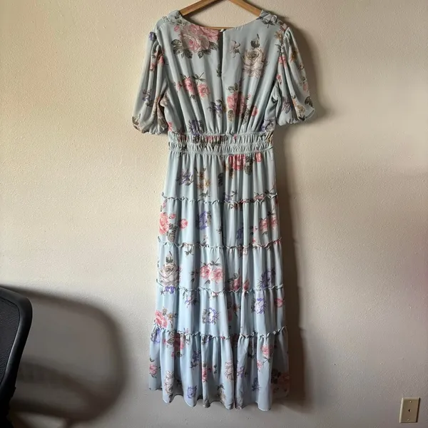 Maison Tara Romantic Floral Baby Blue Tiered Maxi Dress Large - Image 7