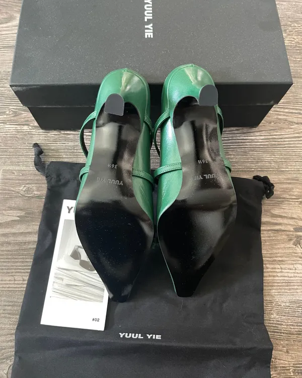Wconcept Yuul Yie Judith Mule Heels with Bow design - Image 5