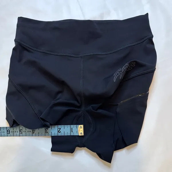 Lululemon Nulux Tight-Fit High-Rise Track Short 2.5" - Black - 4 - Image 11