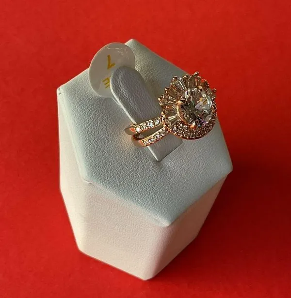 Bomb Party RBP6382 “Living The Life” Diamond CZ on Rose Gold Size 7 Ring NWT - Image 2