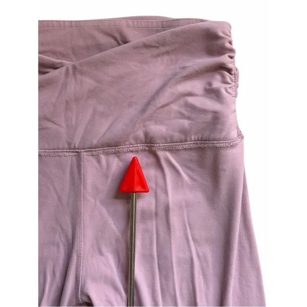 Lululemon Align High Rise Crop 21” Cross Waist Leggings Mauve Pink Size 6 Yoga - Image 6