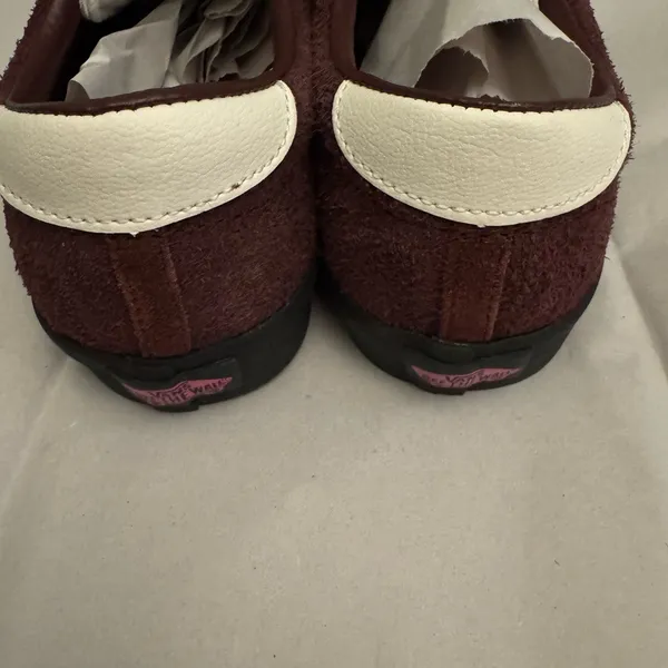 Vans burgundy and Pink Casual Sneakers - Image 6
